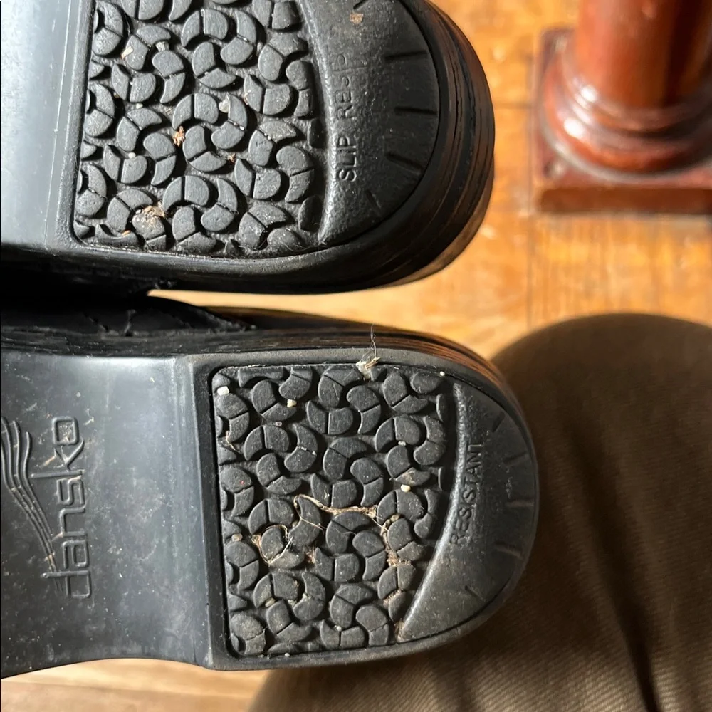 Dansko XP 2.0 Professional Black Clogs Size 37 - Picture 4 of 5